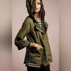 Anthropologie HEI HEI Hooded Army Green  Utility Anorak Camo Lace Jacket MEDIUM
